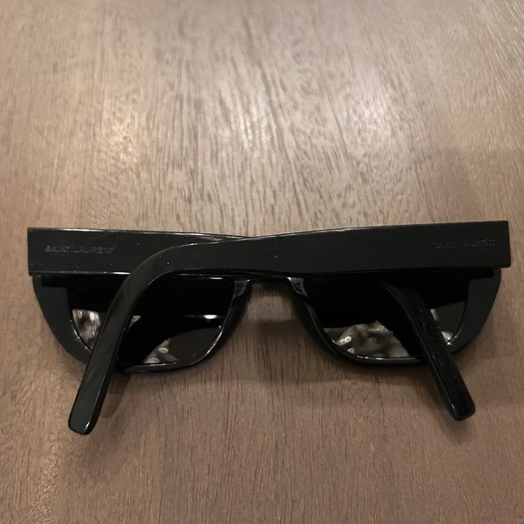 Authentic Saint Laurent 51mm rounded sunglasses - Picture 3 of 6